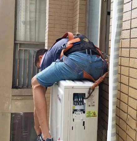宁强空调移机